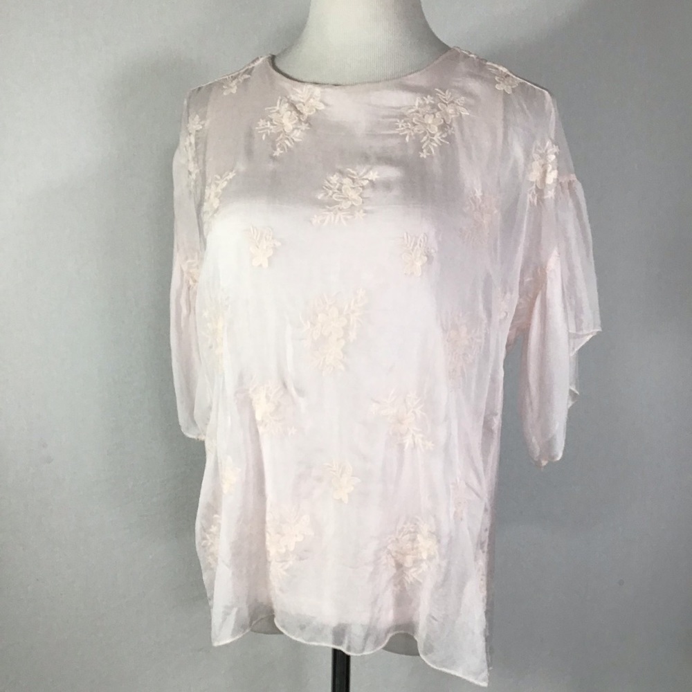 Vintage Italian chiffon silk and embroidered blouse with a soft lining
